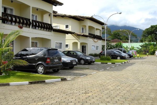 CostaBela Apart Hotel e Pousada (Ilhabela)